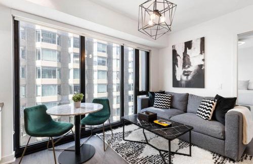 Bloor-Yorkville Casa | Executive 1BR-1BA Condo in the heart of downtown