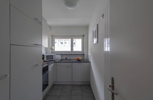 Seefeld Apartamento | Executive 2 BD flat / city center (Hösch 5)