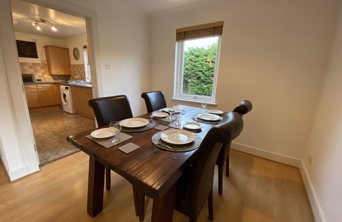 Elgin Apartamento | Executive 2-Bed Apartment in Elgin