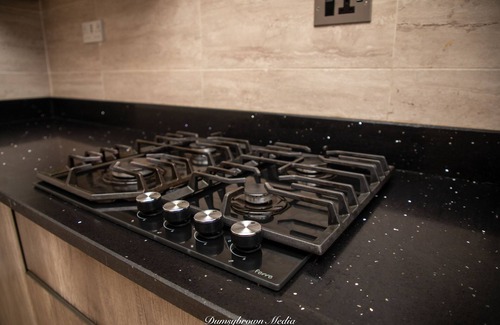 Accra Apartamento | Executive 3-bed Furnished Apartment in Kwashieman