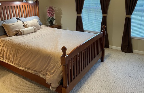 Gaithersburg Apartamento | Executive Apartment On Private Estate -Organic Farming - Eggs ,Meats & More