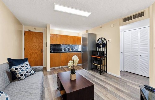 Downtown Honolulu Condominio | Downtown Executive Center 1 BD w/ Parking