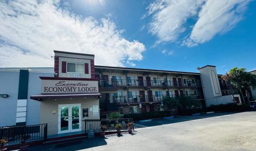 Pompano Beach Hotel | Executive Economy Lodge