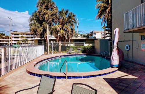 Pompano Beach Hotel | Executive Economy Lodge