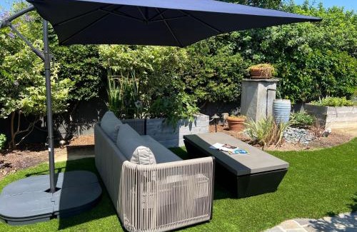 Placentia Casa | Executive & Family Villa - Anaheim Area - Pool & Spa, Free Parking & High-Speed Wi-Fi - Near Disney & Convention Center