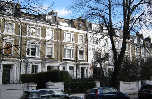 Holland Park Apartamento | 5 * Apartamento Ejecutivo en Kensington, Londres con Wi-Fi gratuita. Capacidad para 2 o 4
