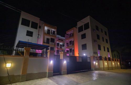 Accra Apartamento | Executive Large Room with Ensuite
