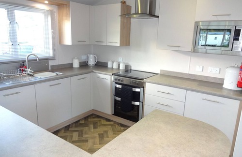 Tattershall Cabina | Lodge ejecutivo con bañera de hidromasaje, 3 dormitorios, 2 baños en Tattershall Lakes