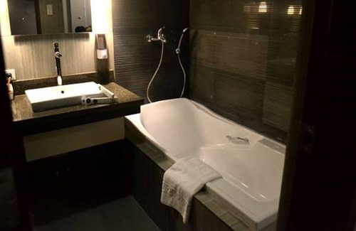 Bacolor Hotel | Executive Lofts by Mystique Lane