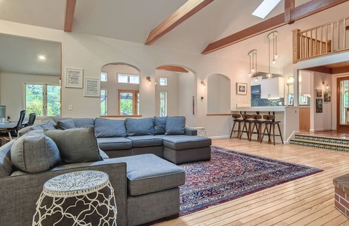 Carver Casa | Executive Mediterranean Home at Beavercreek