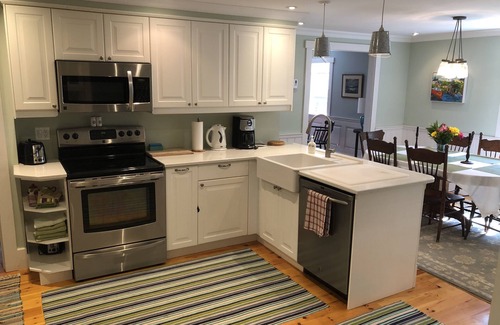 Mahone Bay Casa | Océano Ejecutivo Frente Estate con 2 hectáreas con vistas a las aguas de Mahone Bay