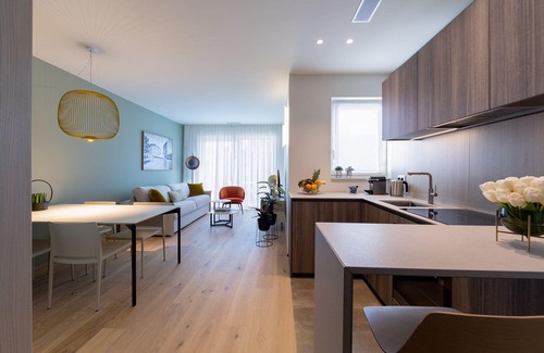 Gare Apartamento | Executive One-Bedroom with Balcony