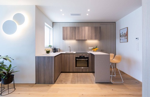 Gare Apartamento | Executive One-Bedroom with Balcony