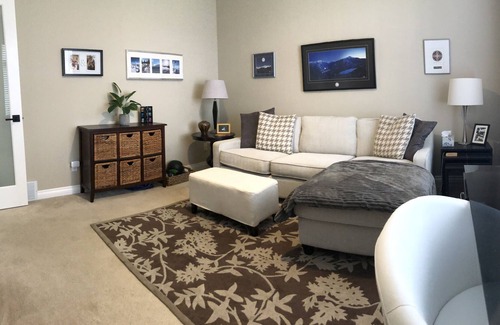 Courtenay Casa | Executive rancher in Crown Isle available for seasonal rental
