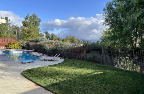 Paloma Del Sol Casa | Executive's Home with Expansive Views Pool and Spa at the Best Temecula Location