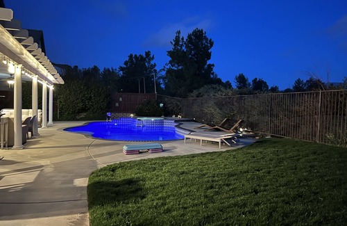 Paloma Del Sol Casa | Executive's Home with Expansive Views Pool and Spa at the Best Temecula Location