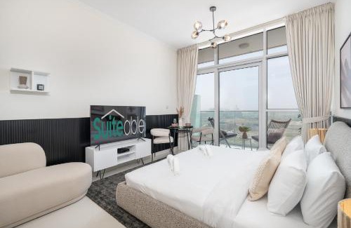 Dubai Apartamento | Executive Studio in Damac Hills by Suiteable