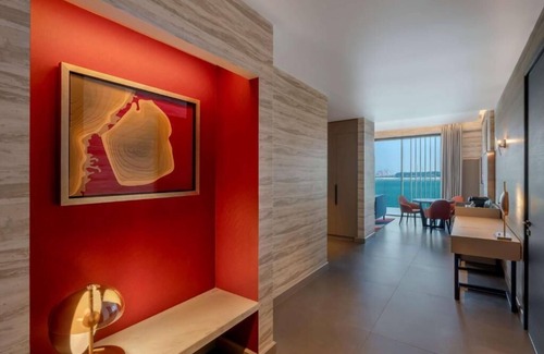 Jumeirah Casa | Executive Suite Near Etihad Museum By Luxury Bookings