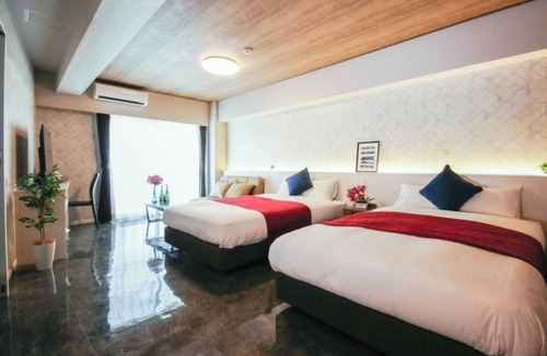 Hakozaki Hotel | Executive Suite Pool View vs | Room only Par / Fukuoka Fukuoka