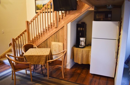 Seward Cabina | Exit Glacier Lodge