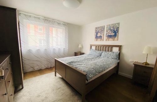 Ostheim Apartamento | Exklusiv möblierte Wohnung in besten Lage