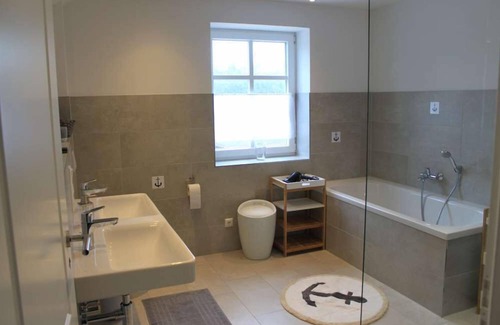 Wieck auf dem Darss Apartamento | Exklusive Ferienhaushälfte mit Unverbautem Boddenblick - Admiral's Corner Lee