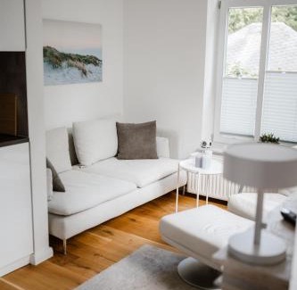 Ploen Apartamento | Exklusive Ferienwohnung mit Privatterrasse