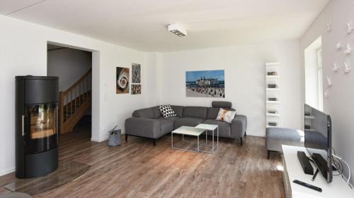 Lobbe Casa | Exklusive Reetdach-Villa Ostseefrische