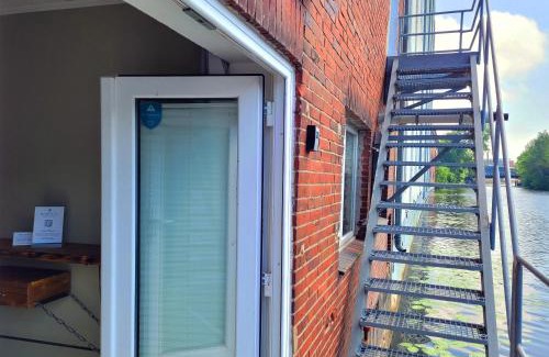 Hammerbrook Apartamento | Exklusives Hafen-Appartement mit Whirlpool, mit Wasserblick, City-Nah & eigenem Parkplatz