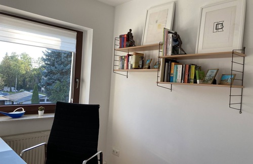 Gablenz Casa | Exklusives Stadthaus im Grünen für 1-6 Personen