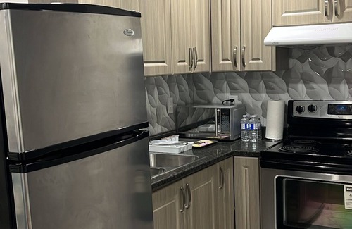 Brampton Apartamento | Exotic Luxury Suite near airport