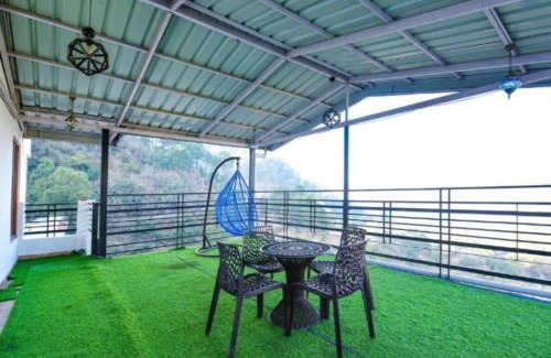 Dharampur Apartamento | Exotic Stays I 2 Bhk Apartment Kasauli ! BBQ & Bonfire ! Pvt Terrace ! Good Hospitality I Kasauli