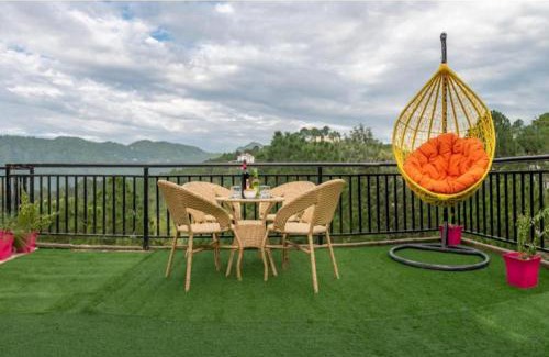 Dharampur Apartamento | Exotic Stays I Mountain Mist Inn l Family Groups I Helpfull Staff I Open Air Lawn & Rooftop I Pet friendly & Serviced Apts I Kasauli