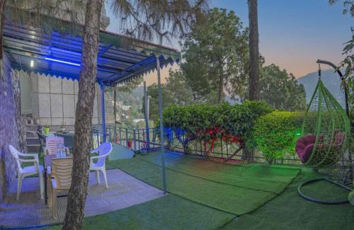 Dharampur Apartamento | Exotic Stays I The Mesmerizing View I Serviced Apartments I Open Air Pvt Lawn I Peacefull Area I Family Accomodation I Kasauli