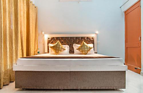 Dharampur Apartamento | Exotic Stays I The Woods View I Memorable I Open Air Lawn & Roof top I Bonfire I Nature Walk I Serviced Apartments I Kasauli