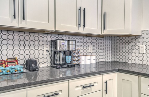 St. Louis Casa | Expansive Downtown Home | JZ Vacation Rentals
