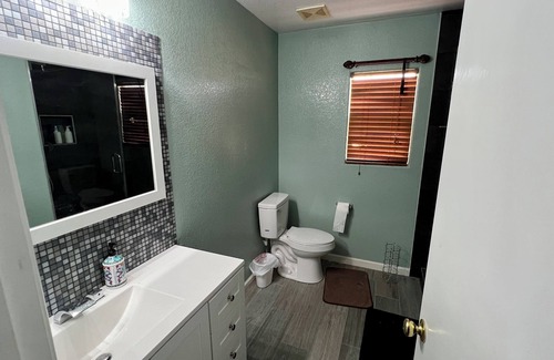 Hidden Canyon Estates Casa | Expansive Fully Furnished 4-Bedroom Home w/Pool – Perfect for Traveling Pros