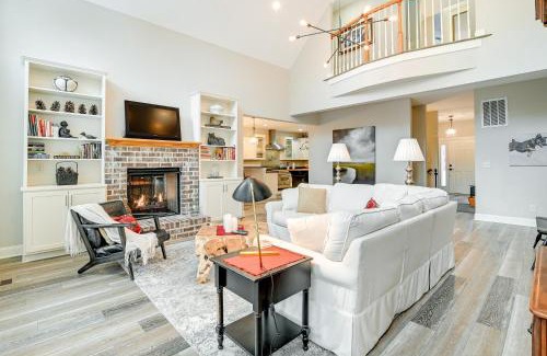 Georgetown Casa | Expansive Georgetown Home with Decks and Fire Pit!