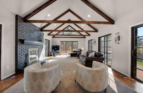 Woodmoor Casa | Expansive Monument Home Hot Tub and Mountain Views!