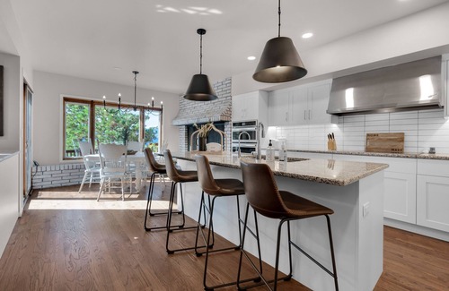 Woodmoor Casa | Expansive Monument Home: Hot Tub & Mountain Views!
