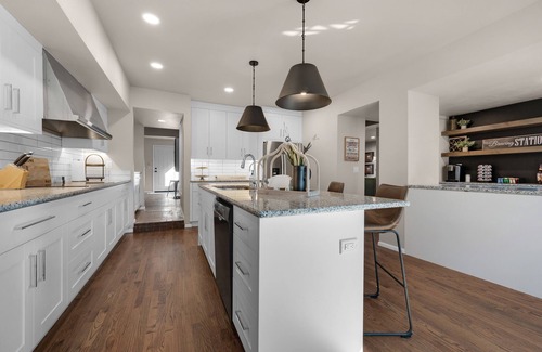Woodmoor Casa | Expansive Monument Home: Hot Tub & Mountain Views!