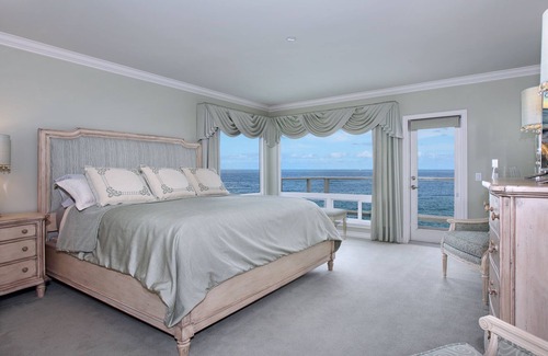 San Clemente Casa | EXPANSIVE OCEAN AND WHITEWATER VIEWS - LUXURY CUSTOM HOME