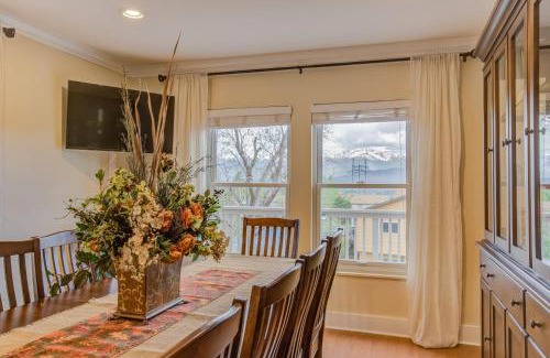 Briargate Casa | Expansive Peak Views, 6BR House, Near USAFA