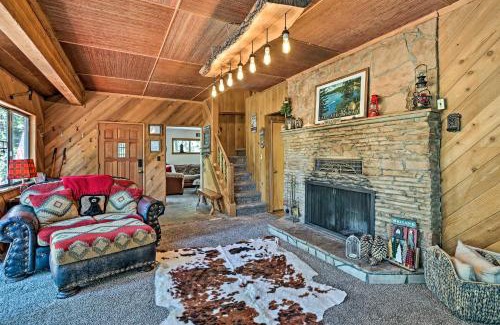 Cedar Glen Casa | Expansive Retreat with Deck, Game Room and Lake Views!