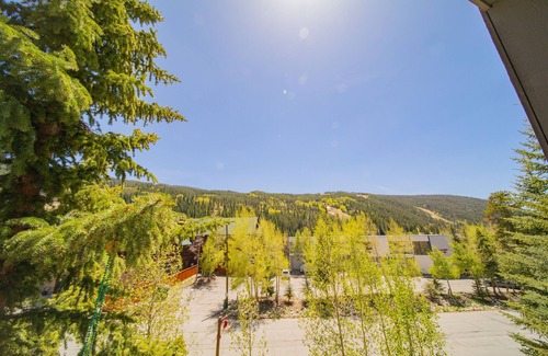 River Run Casa | Expedition Station 8597