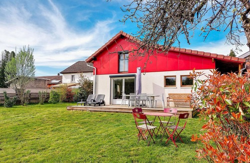 Etival-Clairefontaine Casa | Experience the beauty of the Vosges in this cosy holiday home.