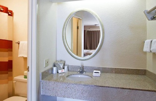 Bowmansville Casa | Experience a Weekend of Fun! Pet-friendly, FREE Parking, Near Glen Falls!