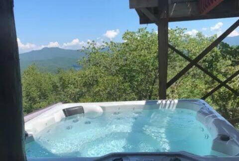 Almond Casa | Experience breathtaking mountain views at Tsali Sunrise, sleeps up to 8