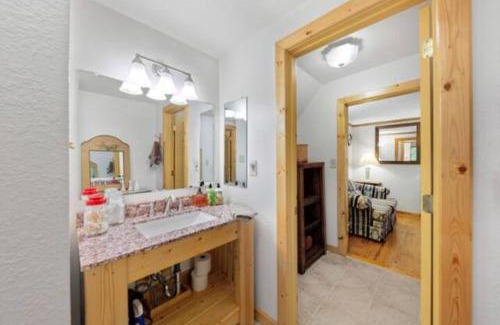 Almond Casa | Experience breathtaking mountain views at Tsali Sunrise, sleeps up to 8