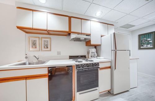 Chautauqua Apartamento | Experience Chautauqua! Newly Renovated Studio